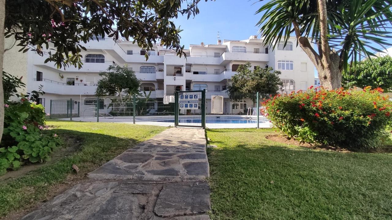 Апартаменти La Cala Playa Ла-Кала-де-Міхас Екстер'єр фото